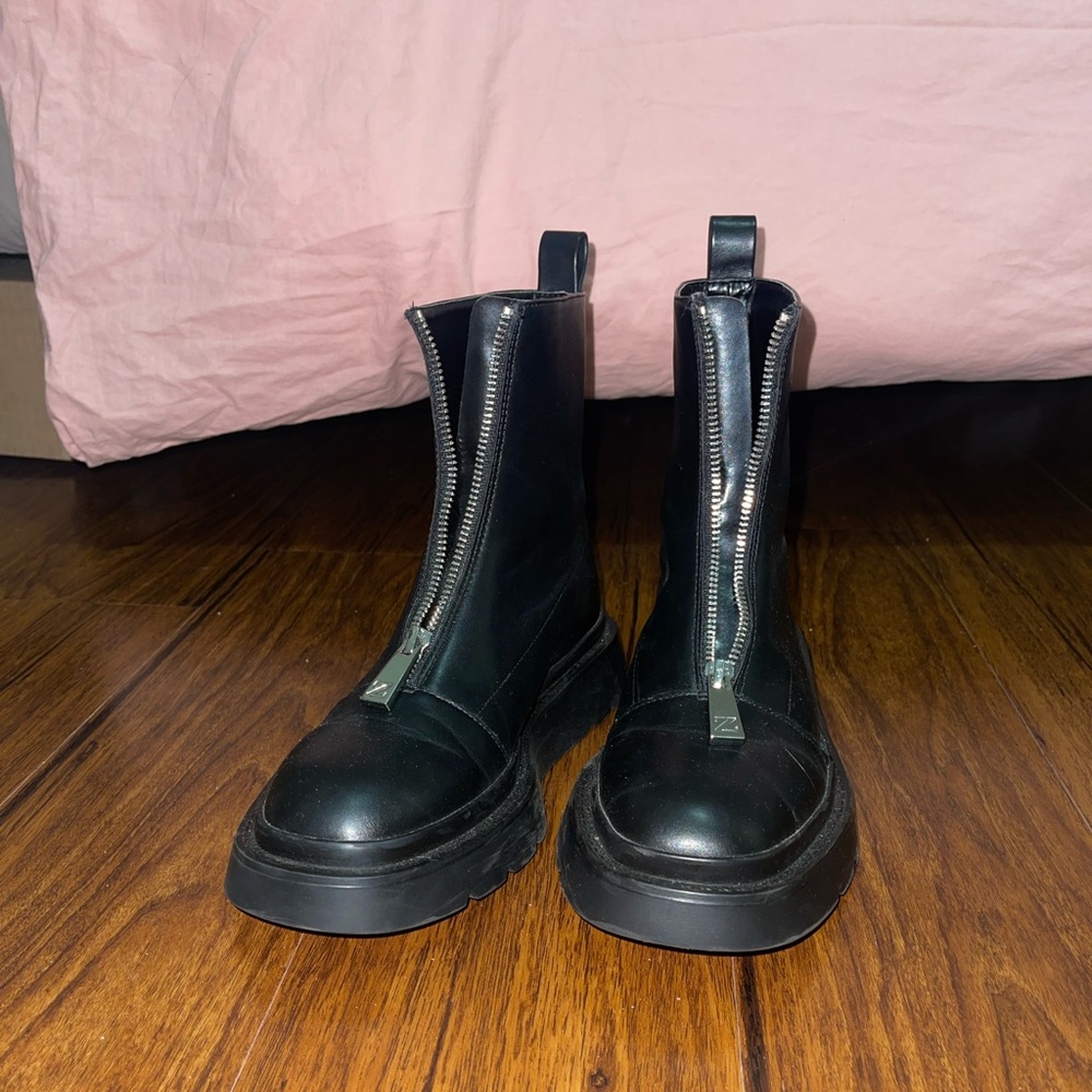 Zara Black Fake Leather Combat Zipper Boots